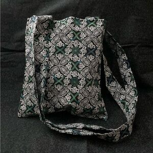 Chic Custom Designed Tote Bag